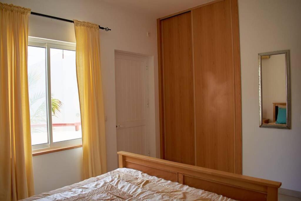 Apartamento T3 Encantador Com Piscina Wifi E Perto De Praia Santa Maria Exterior photo