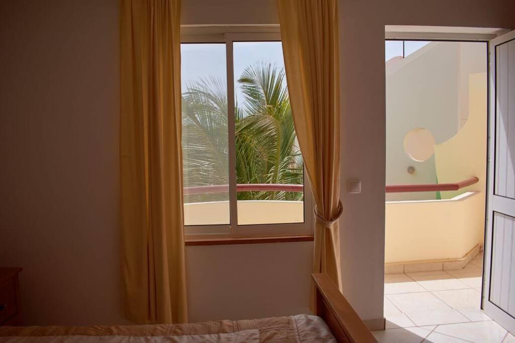 Apartamento T3 Encantador Com Piscina Wifi E Perto De Praia Santa Maria Exterior photo
